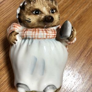 BEATRIX POTTER “MRS. TIGGYWINKLE” 1948